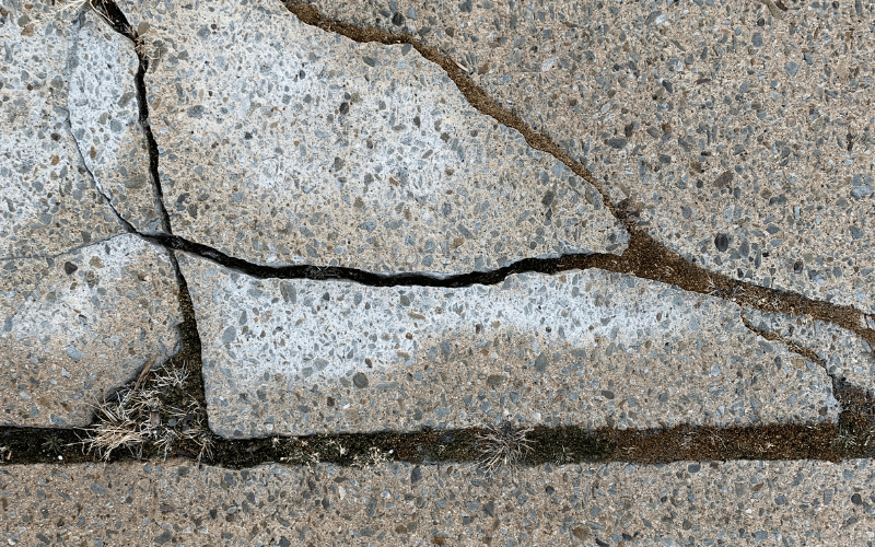 cracked concrete slab